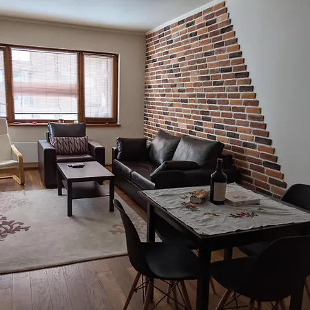 Spacious Modern 1br Near The Gondola Apartament *