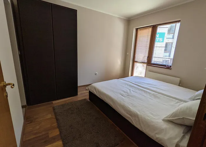 Apartment Spacious Modern 1br Near The Gondola Bansko